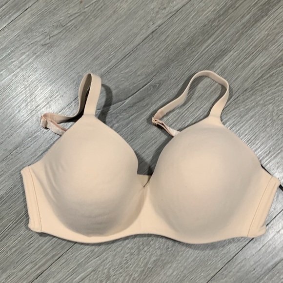 WACOAL How Perfect Wire Free T-Shirt Bra Nude/Beige size 36C - Picture 3 of 9